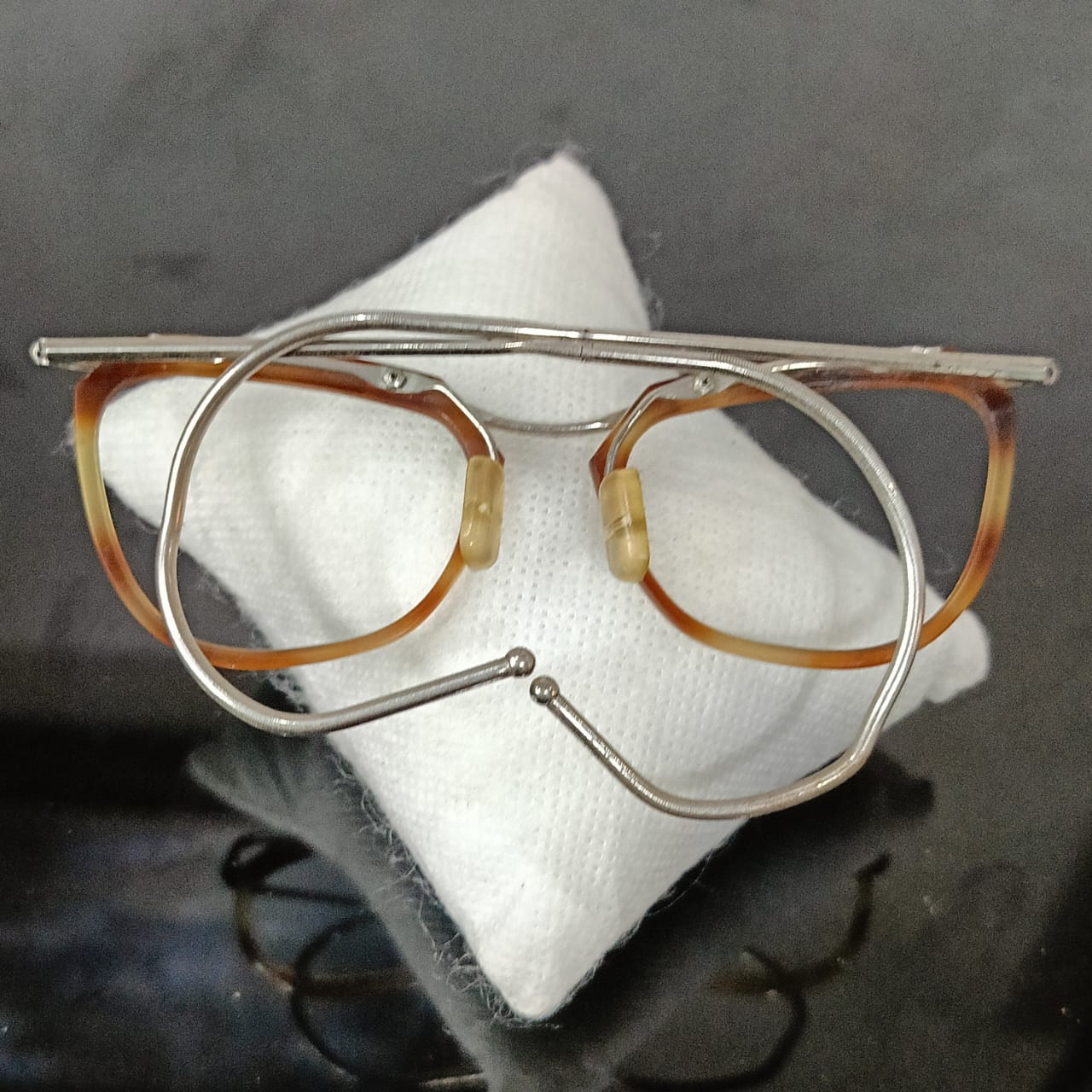 Cadre du lunette vintage original