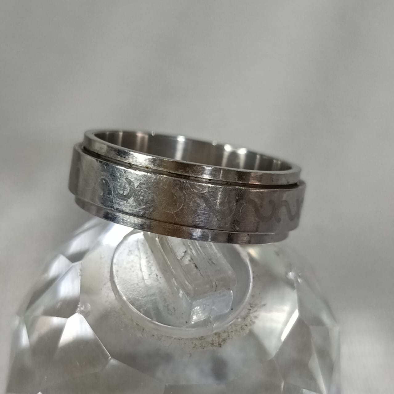 خاتم معدني acier