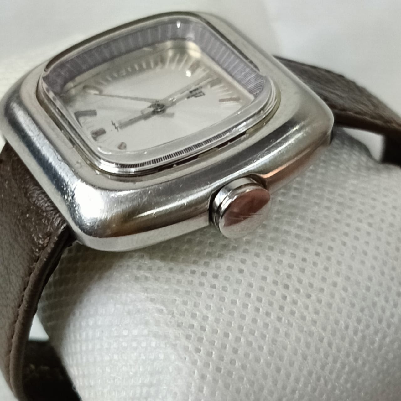 Montre lip Quartz original vintage