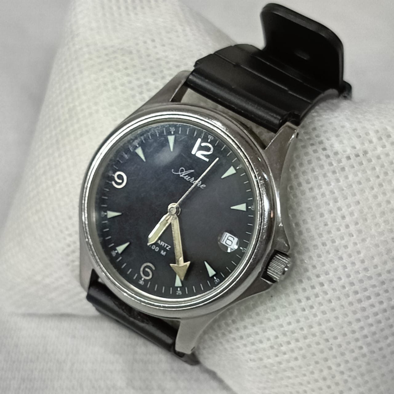 Montre Aurore plongée Quartz original
