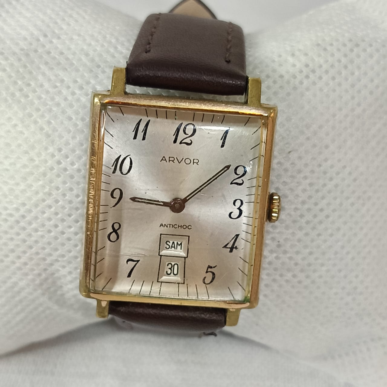 Montre arvor mécanique vintage original