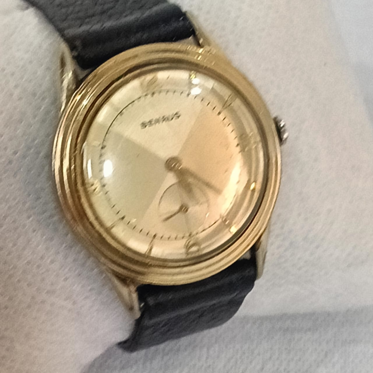 Montre benrus mécanique plaqué or 10k