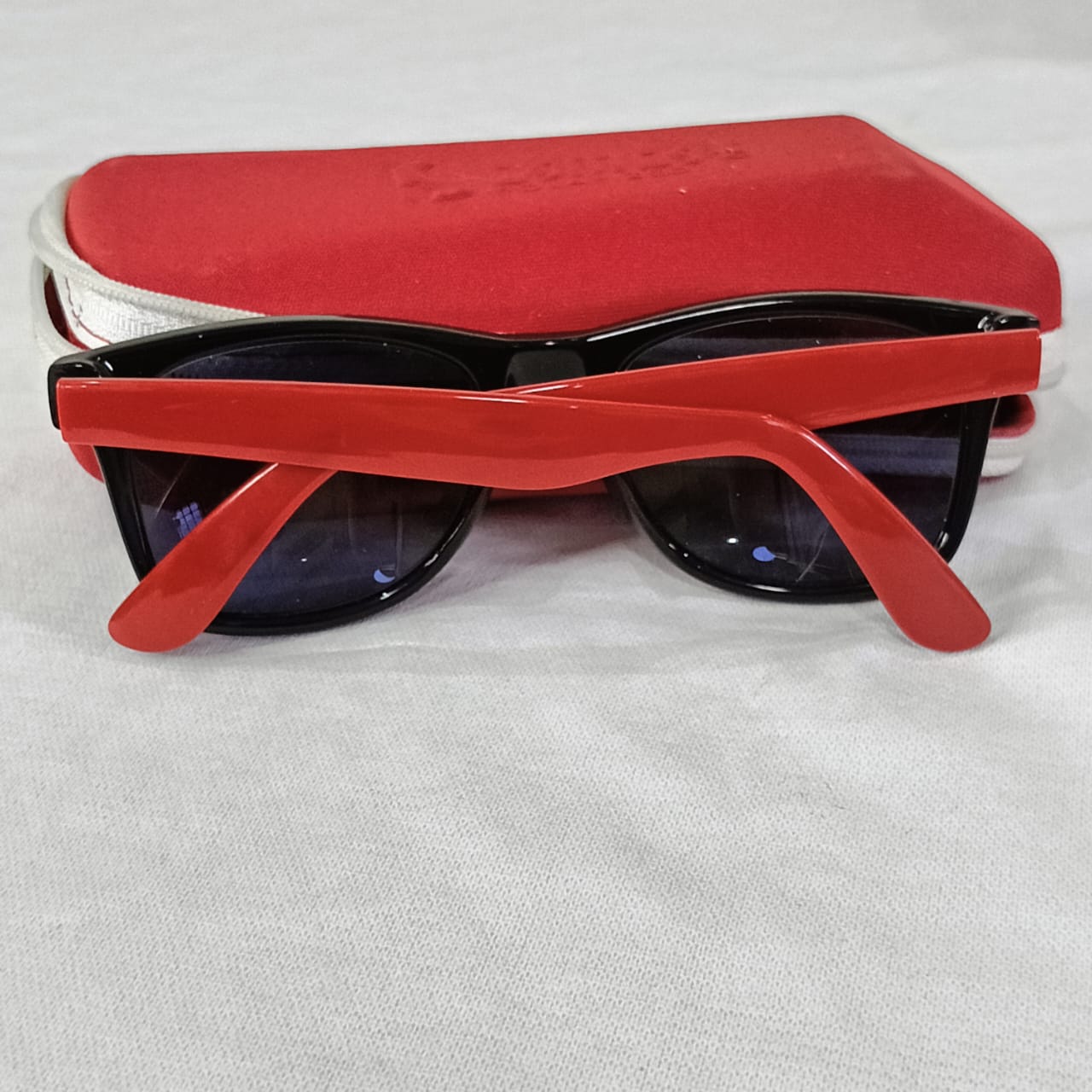 Cadre du lunette original