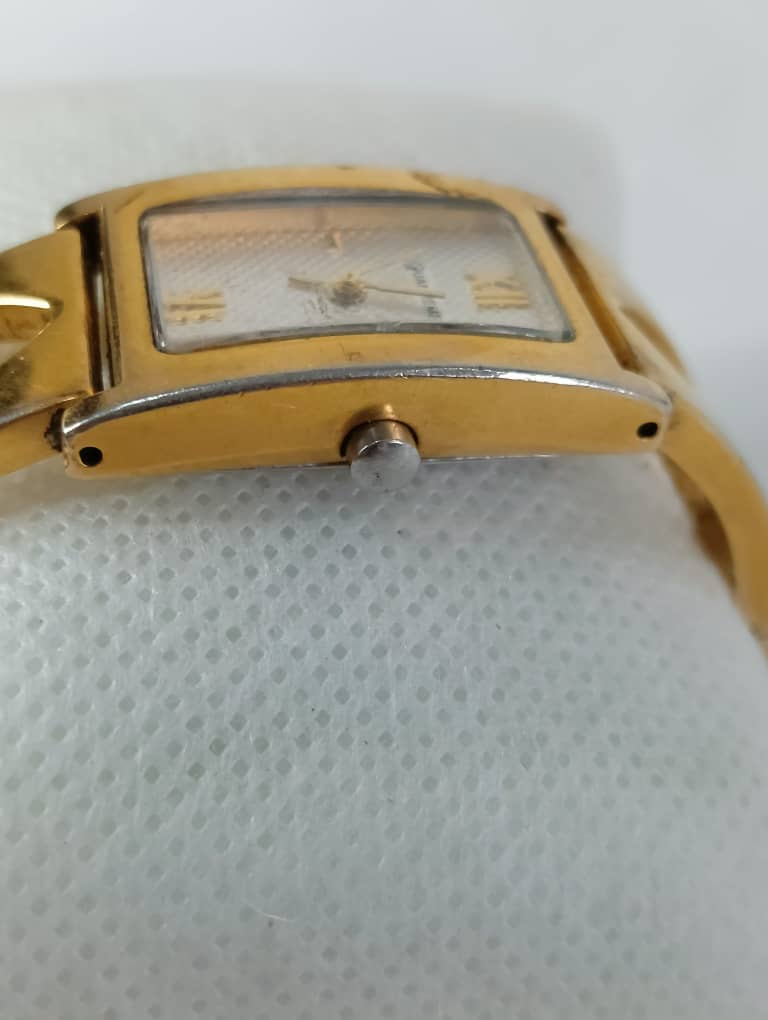 Montre qaunteme femme original Quartz