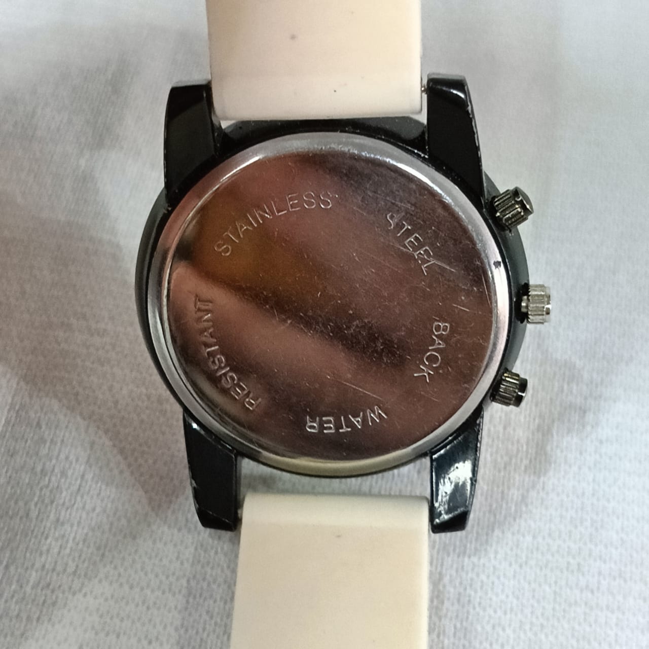 Montre IK femme original Quartz