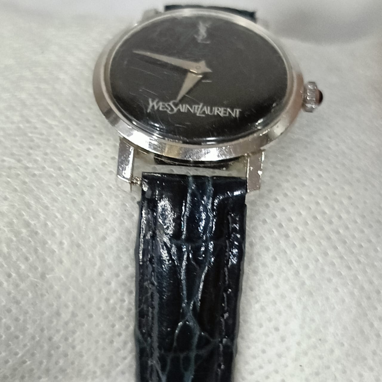 Montre saint Laurent mécanique femme vintage original