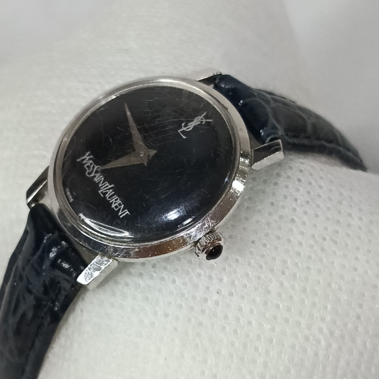Montre saint Laurent mécanique femme vintage original