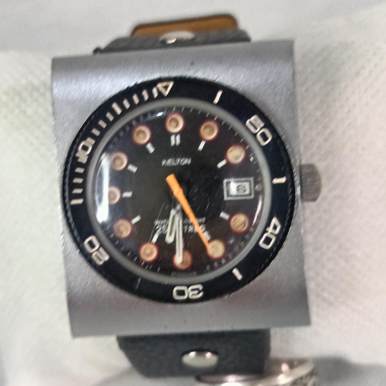 Montre kelton mécanique vintage original