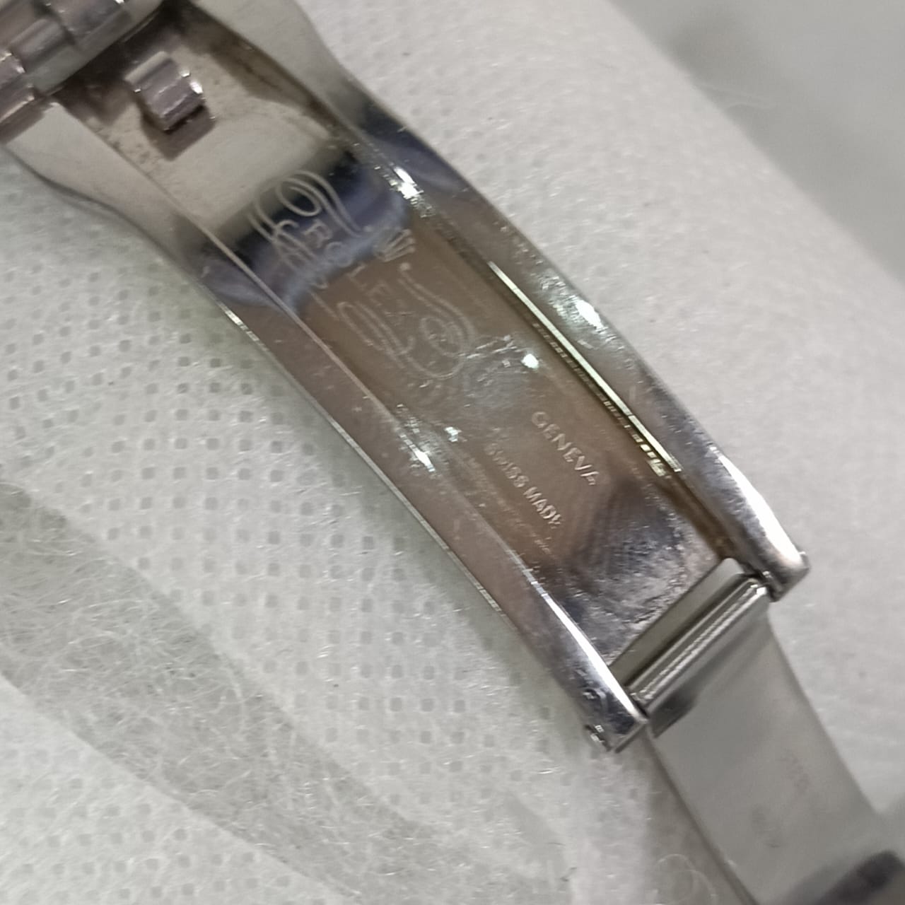 Montre Rolex automatique acier inoxydable saphir