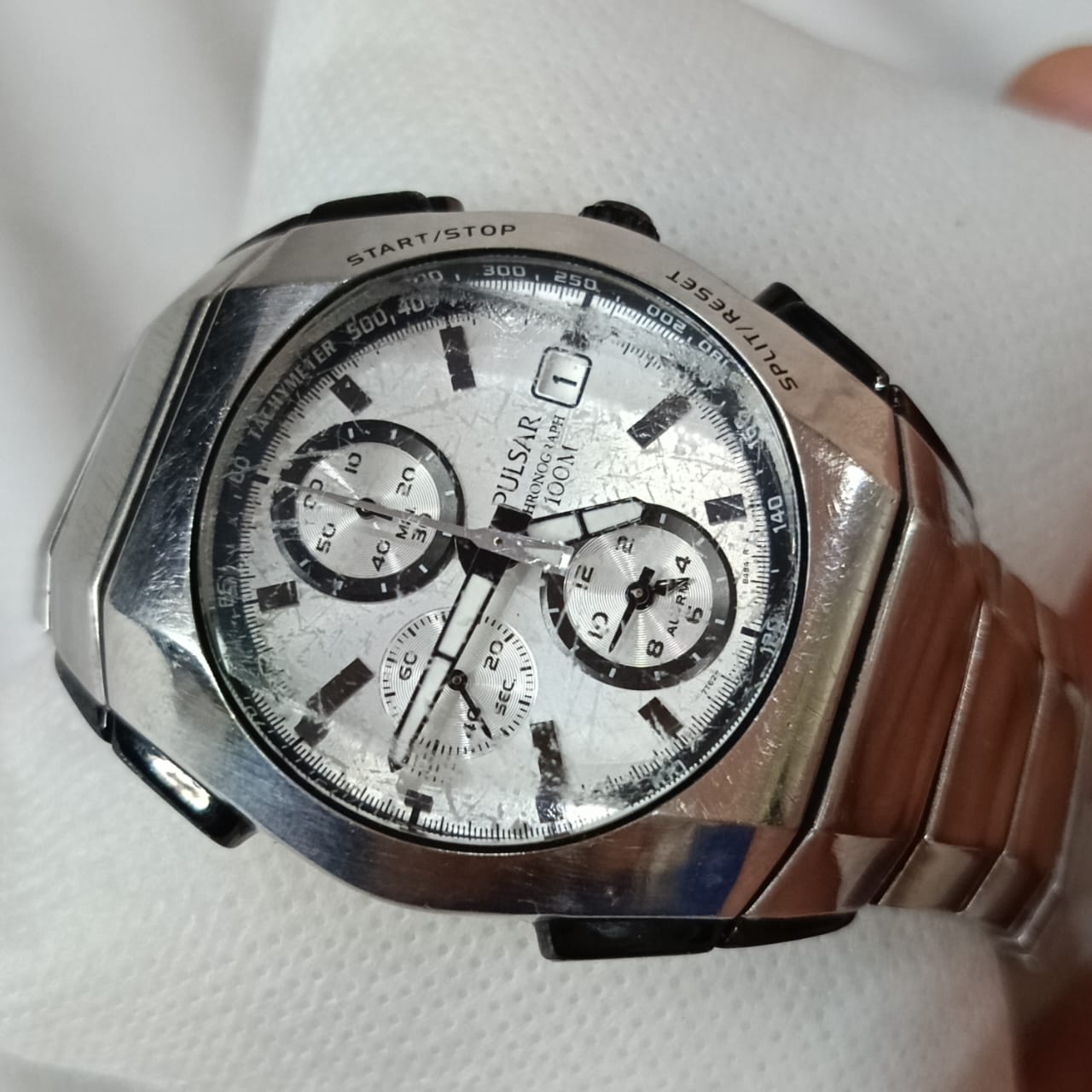 Montre Pulsar alarme original Quartz