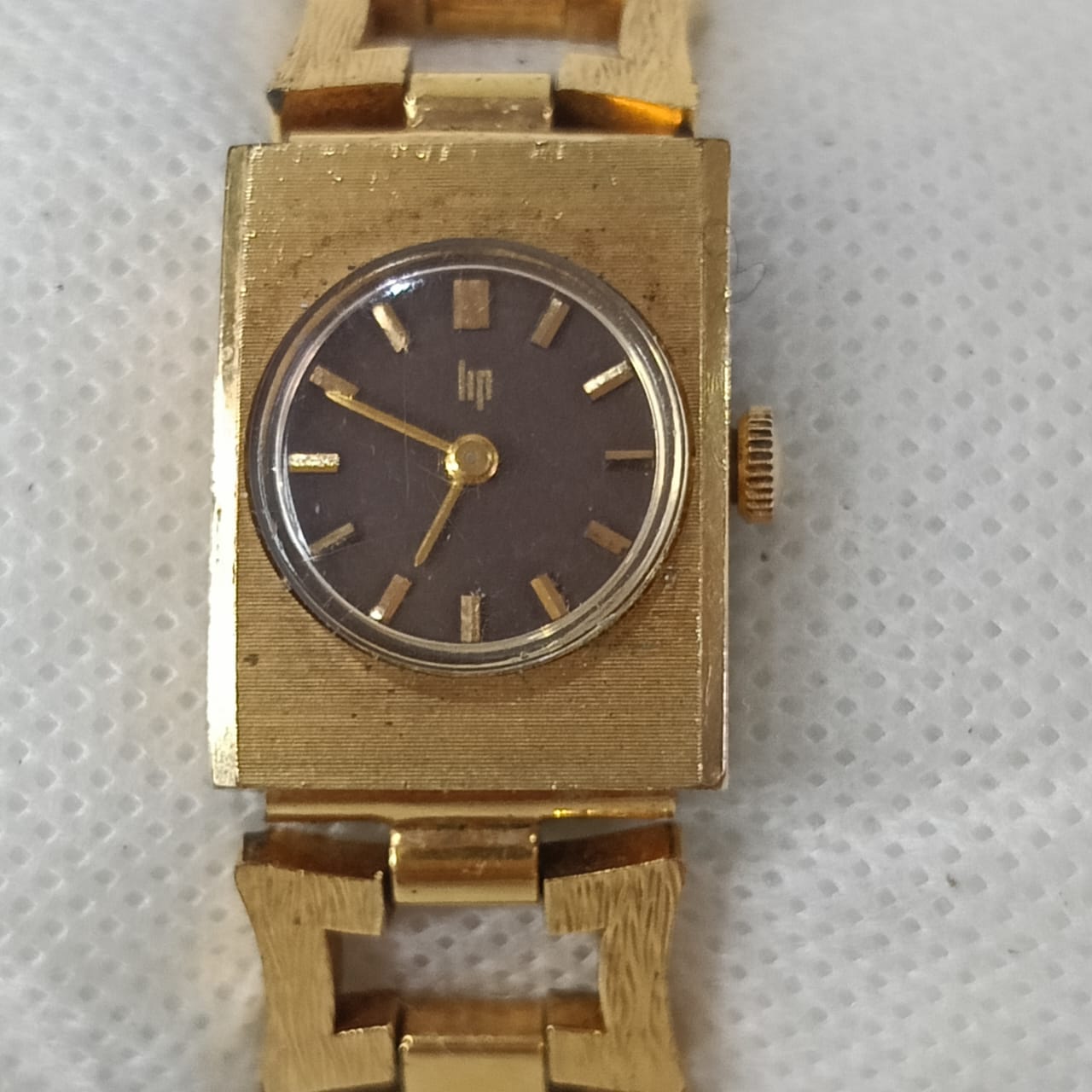 Montre lip femme mécanique vintage original en plaqué or