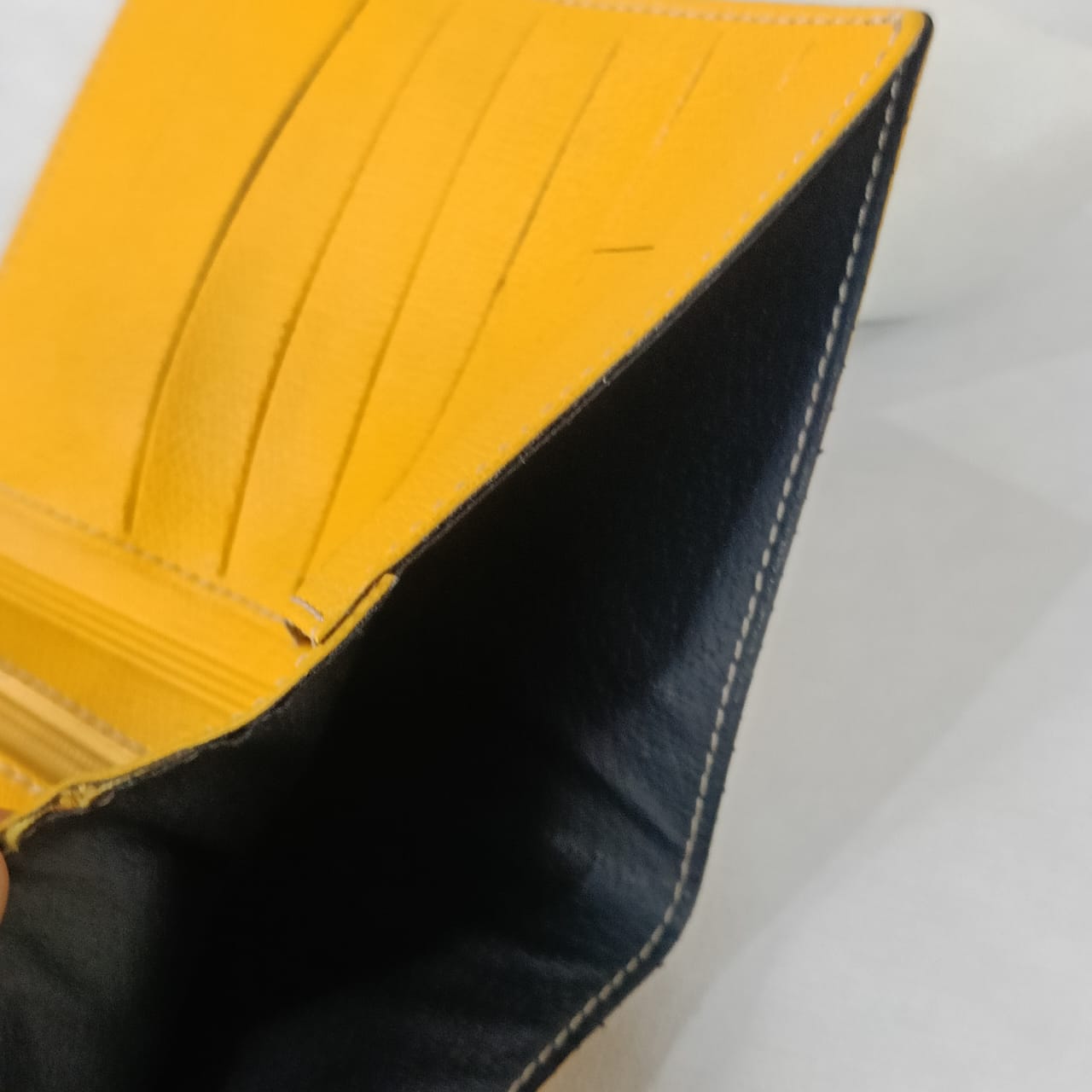 Portefeuille en cuir vintage original