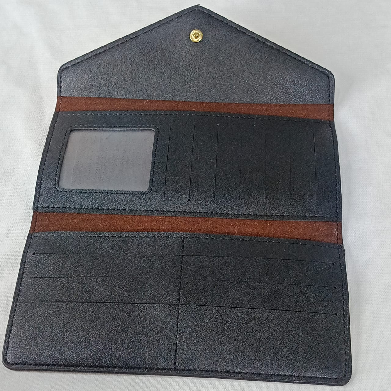 Portefeuille saint Laurent original femme en cuir vintage