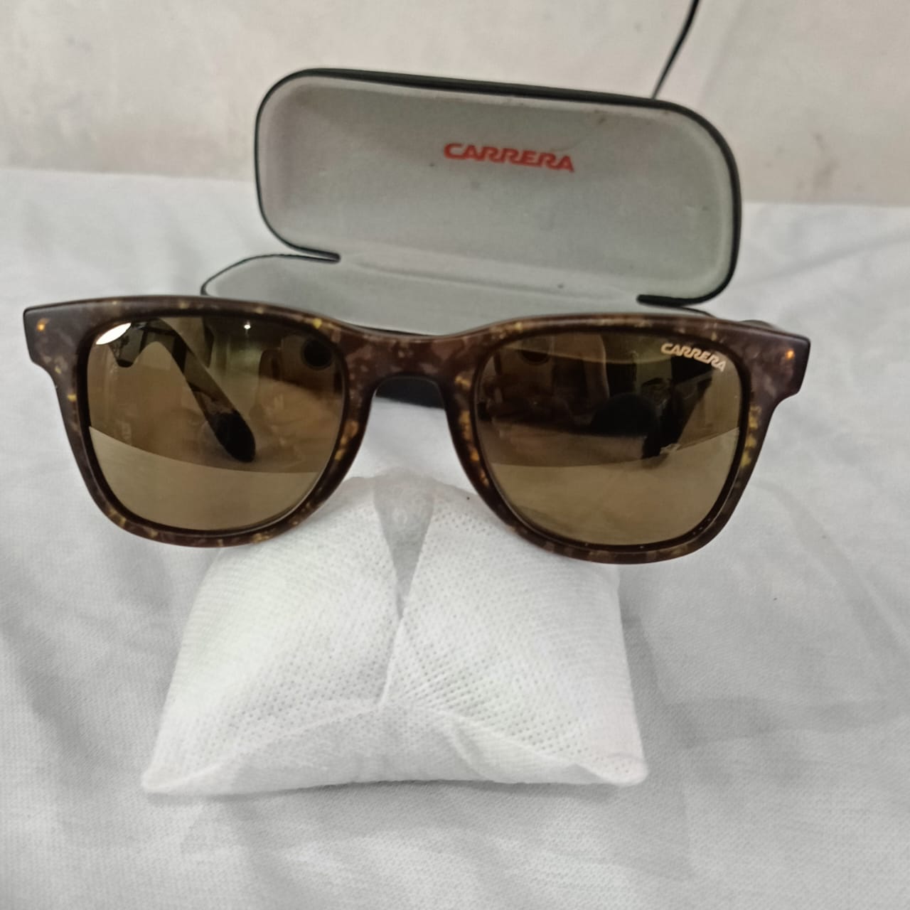 Lunette carrera original