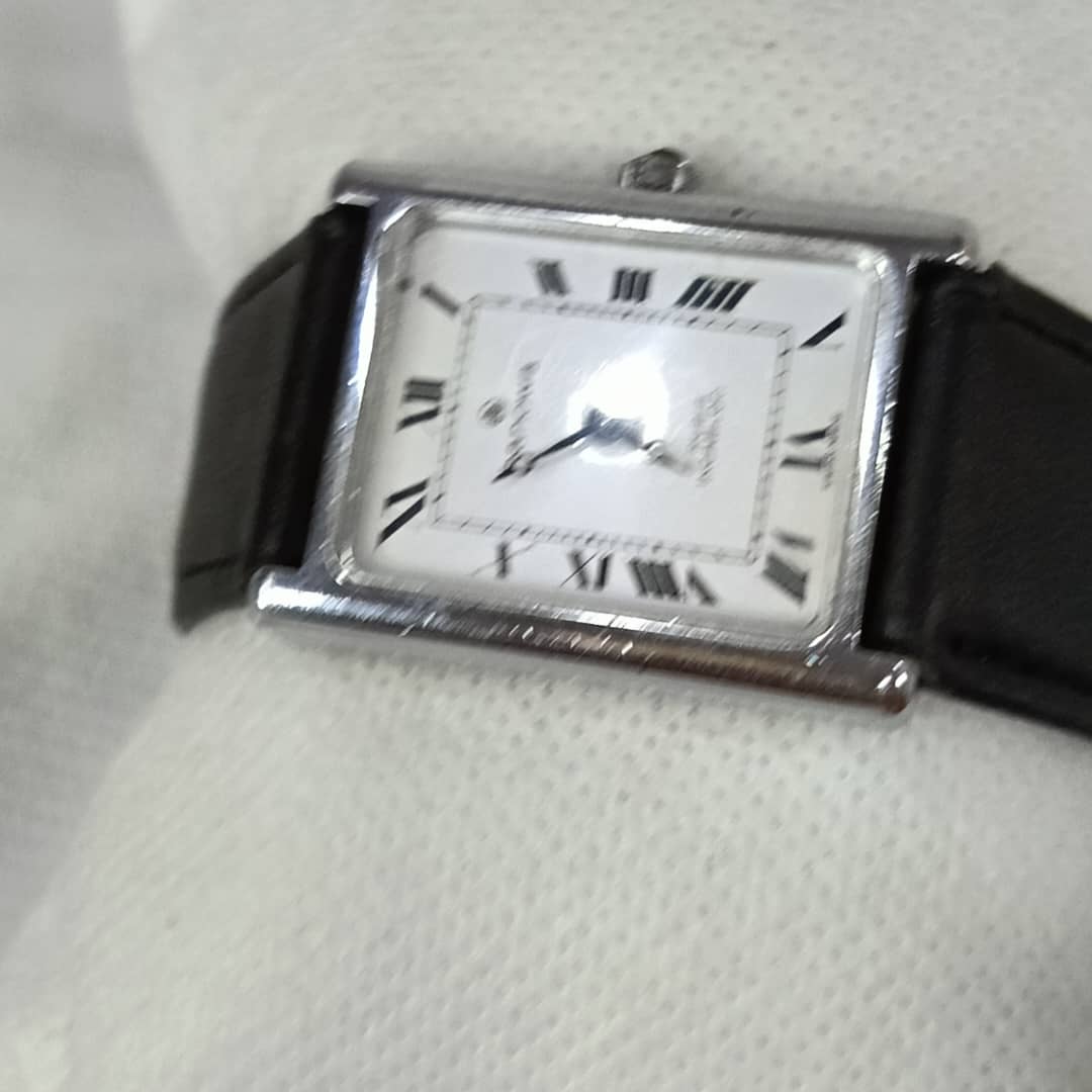 Montre hanowa mécanique vintage original