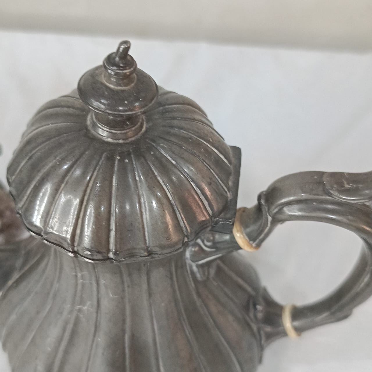 إبريق عتيق تحفة قديمة - 20cm/20cm