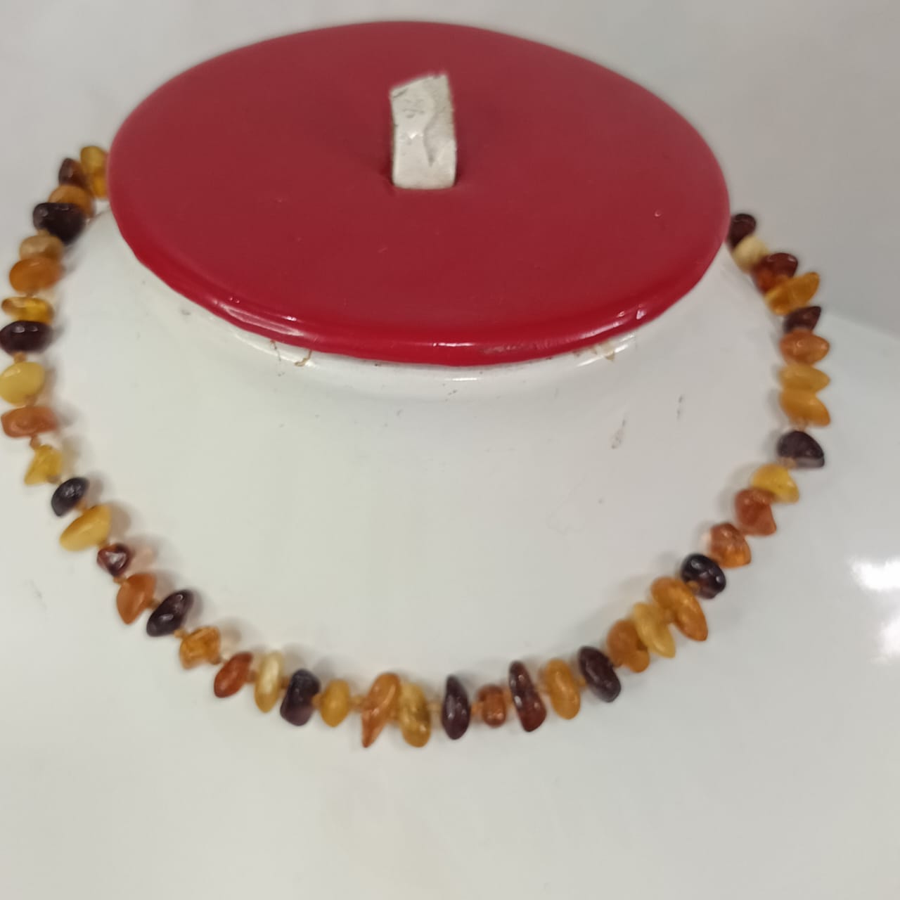عقد صغير بالبان فواح - طول مغلق 13cm