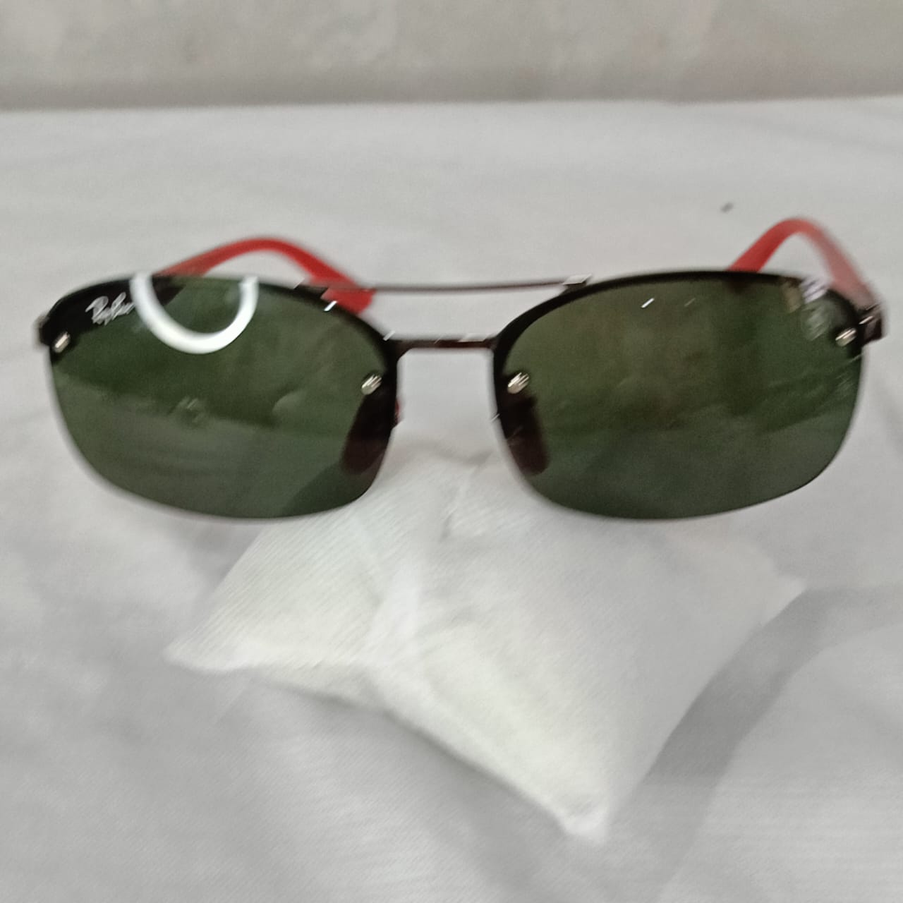 Lunette ray ben Ferrari carbone original italien