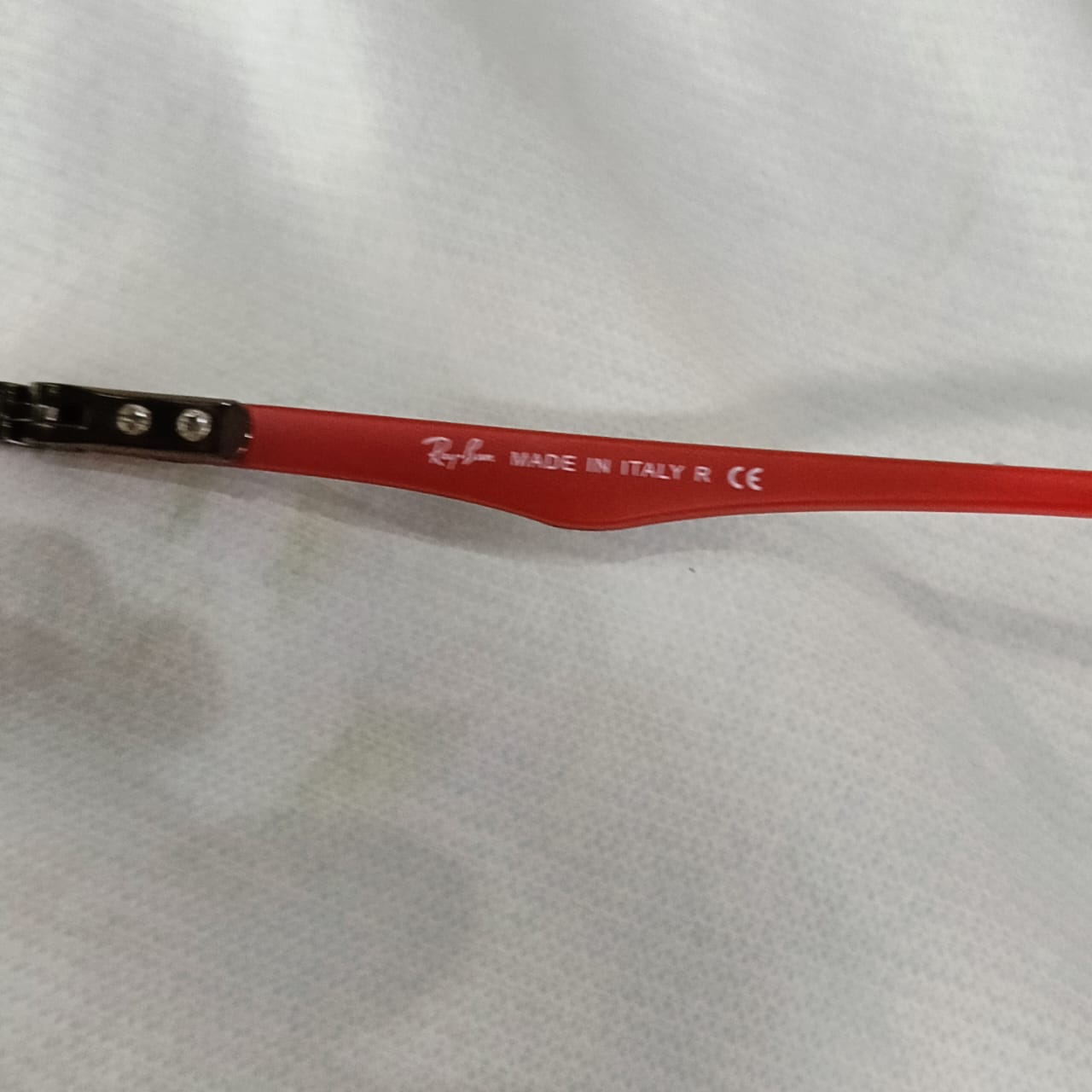 Lunette ray ben Ferrari carbone original italien