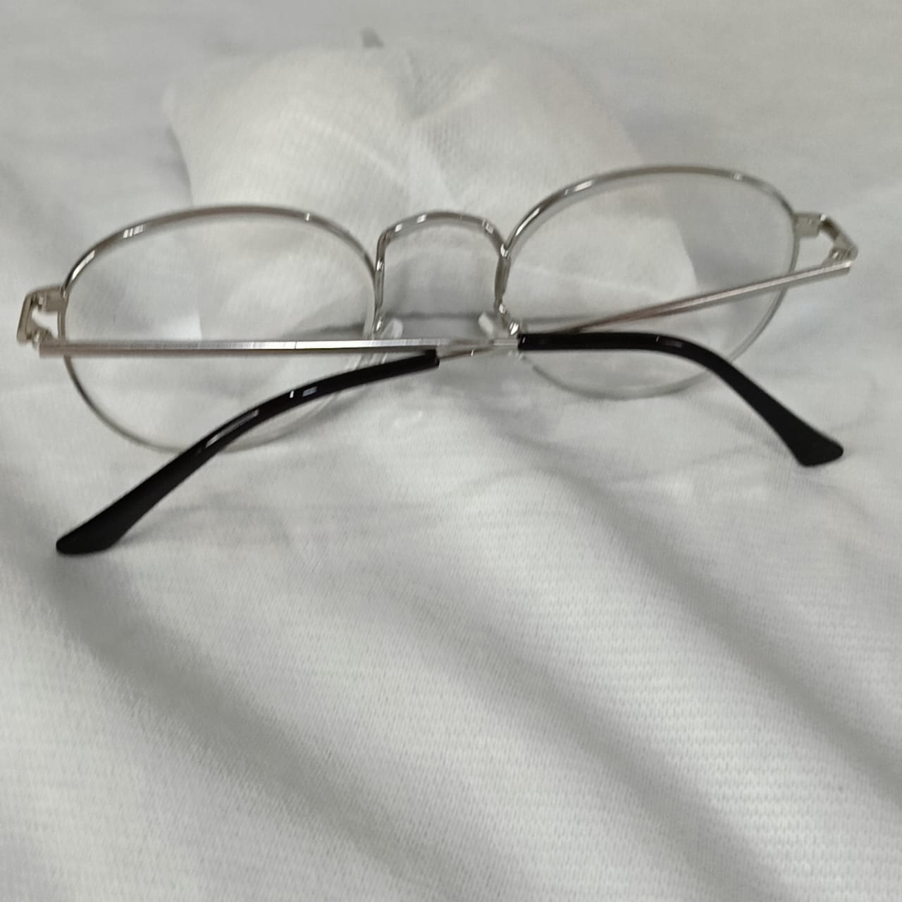 Cadre du lunette original