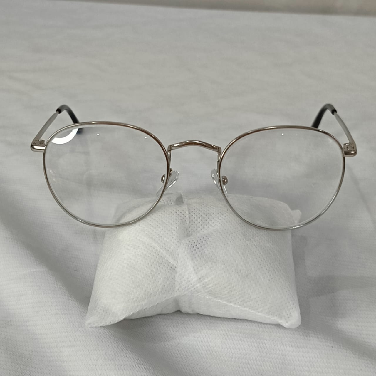 Cadre du lunette original