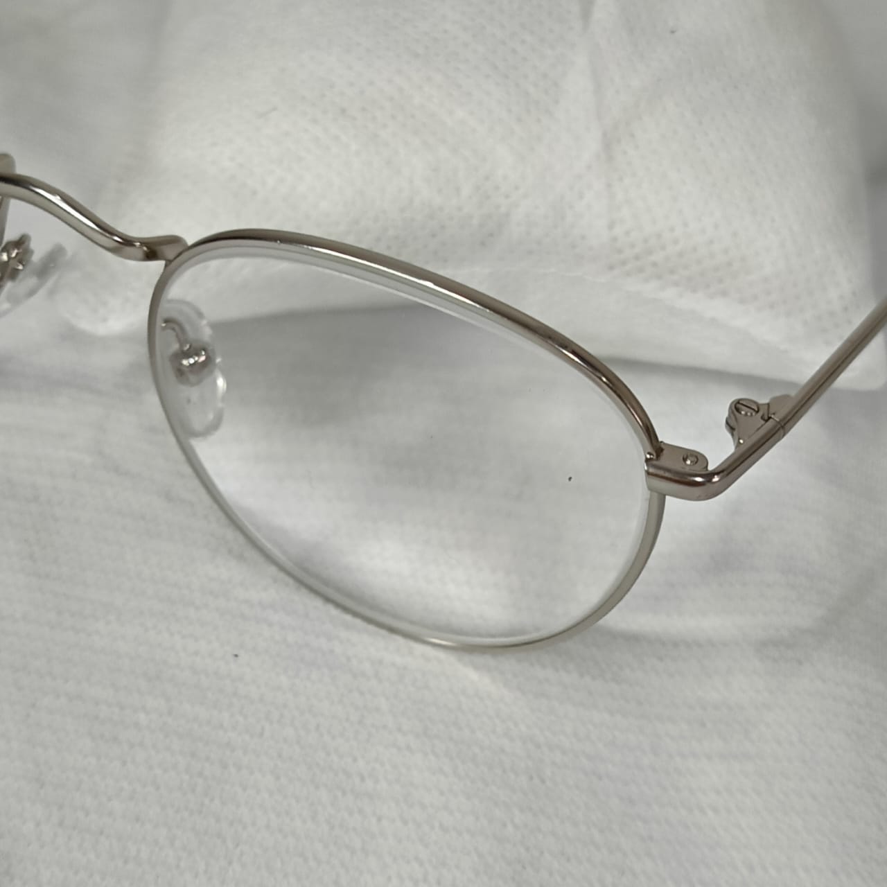 Cadre du lunette original