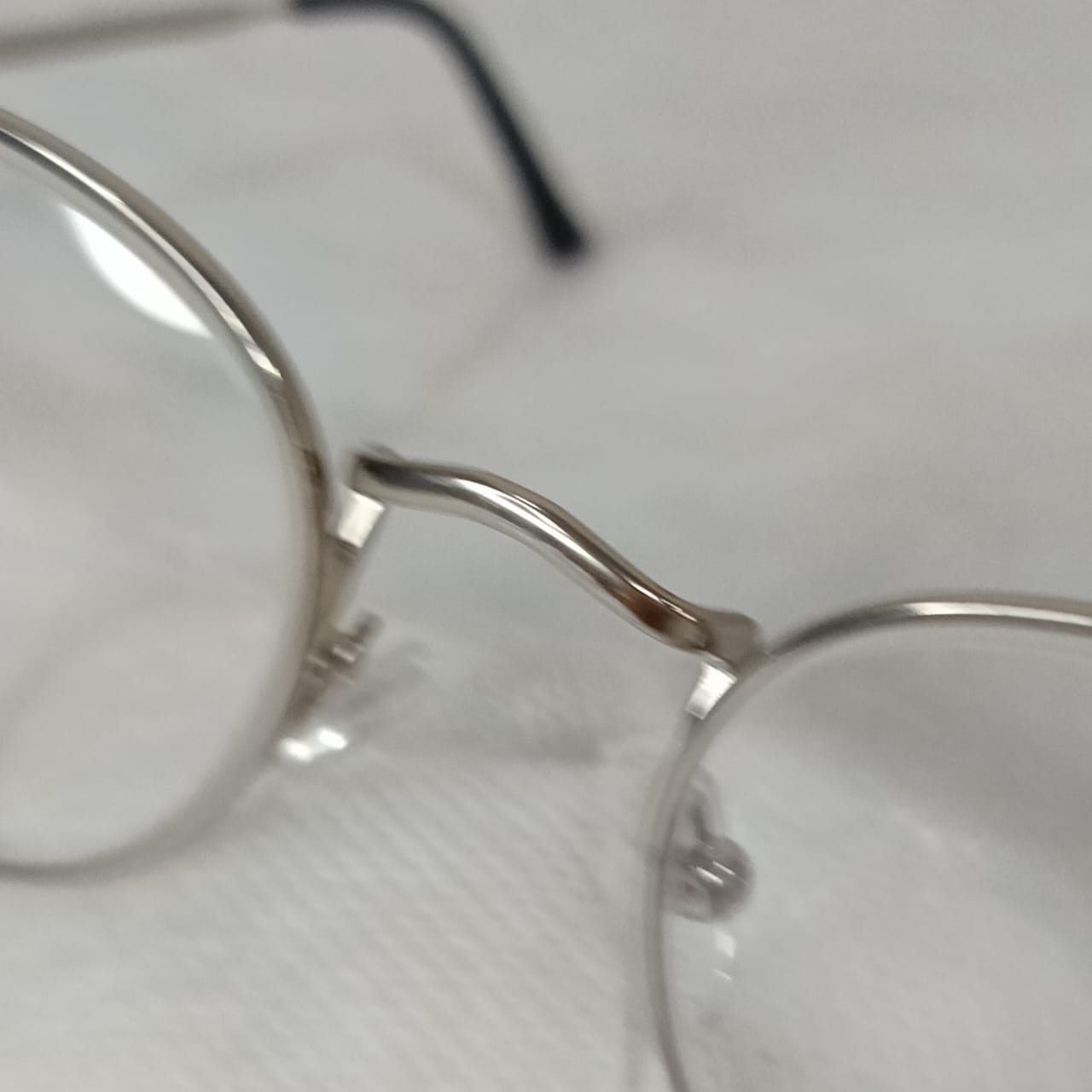 Cadre du lunette original
