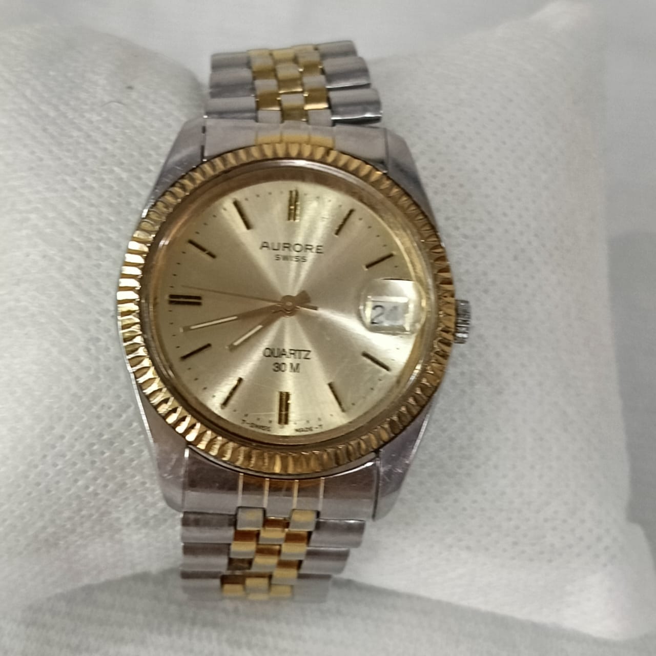 Montre aurore swiss Quartz original