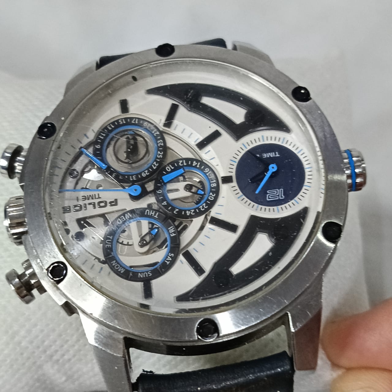 Montre police original Quartz