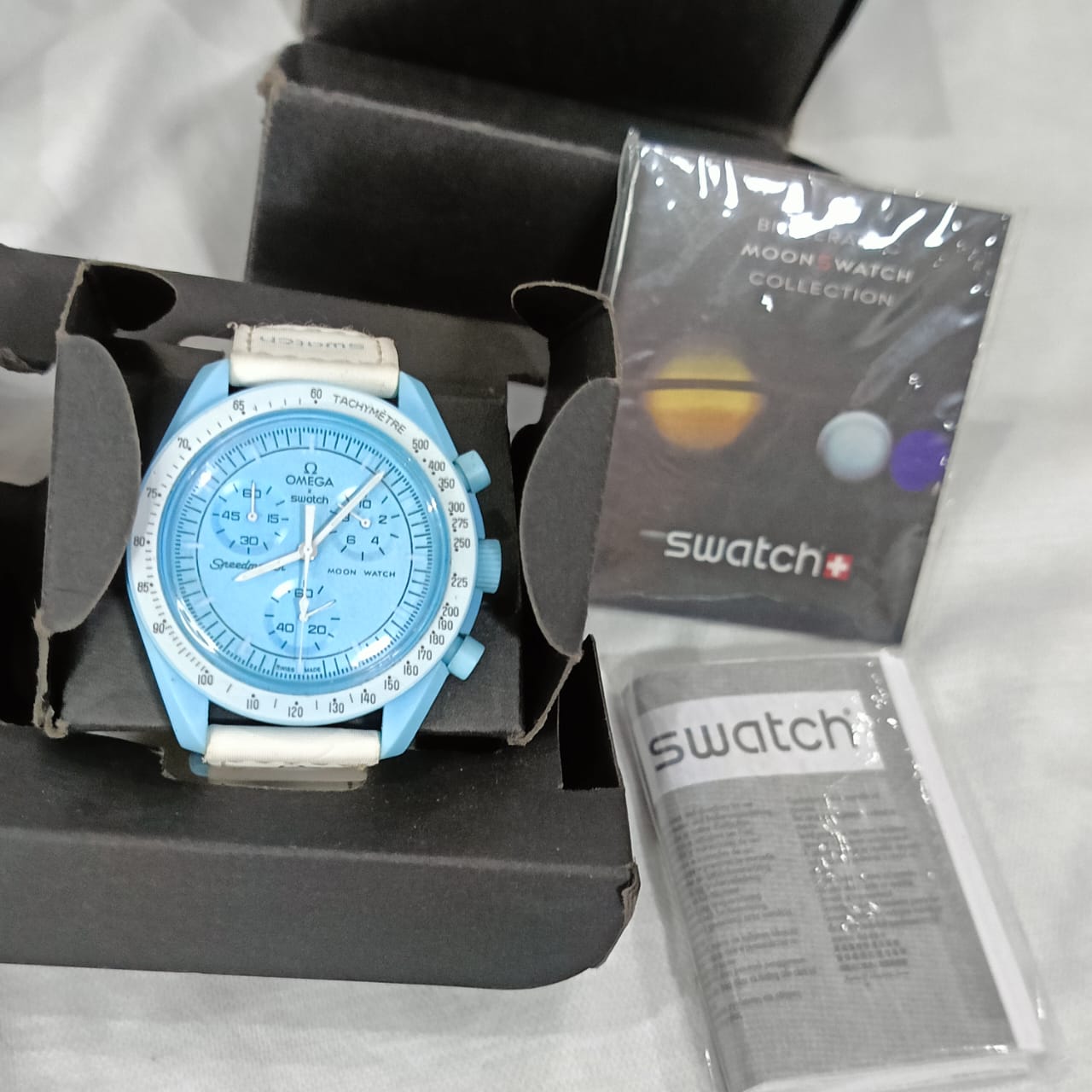 Montre Omega/ switch chronographe original Quartz