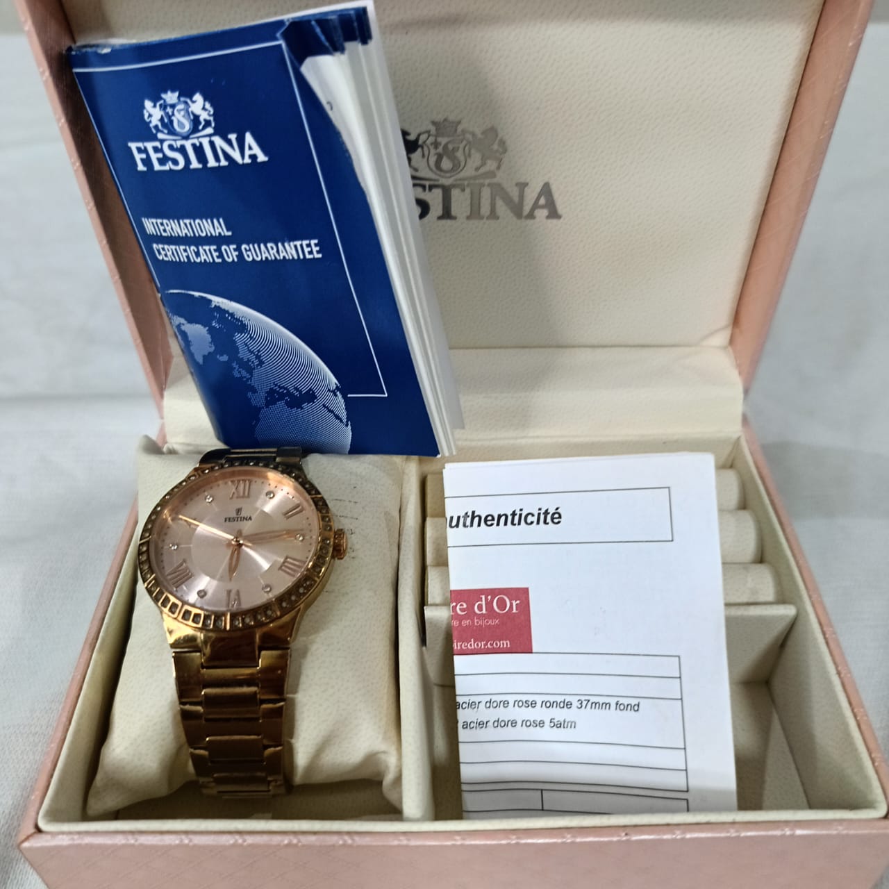 Montre Festina femme original en plaqué or