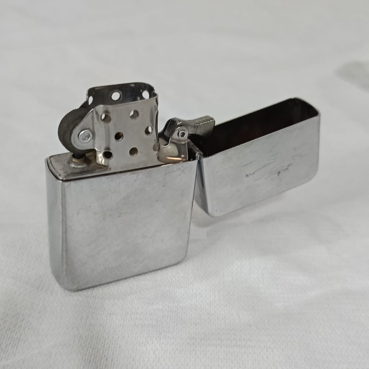 Briquet lifttofil en acier inoxydable