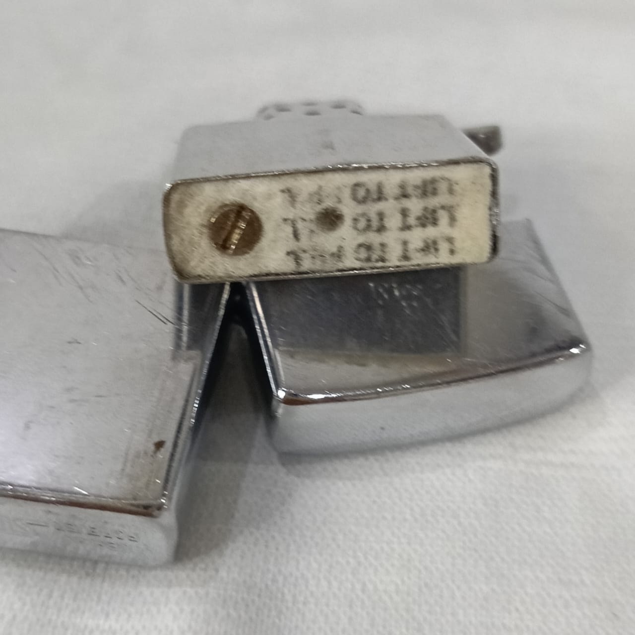 Briquet lifttofil en acier inoxydable