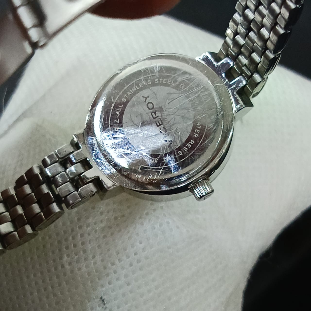Montre viceroy femme Quartz original