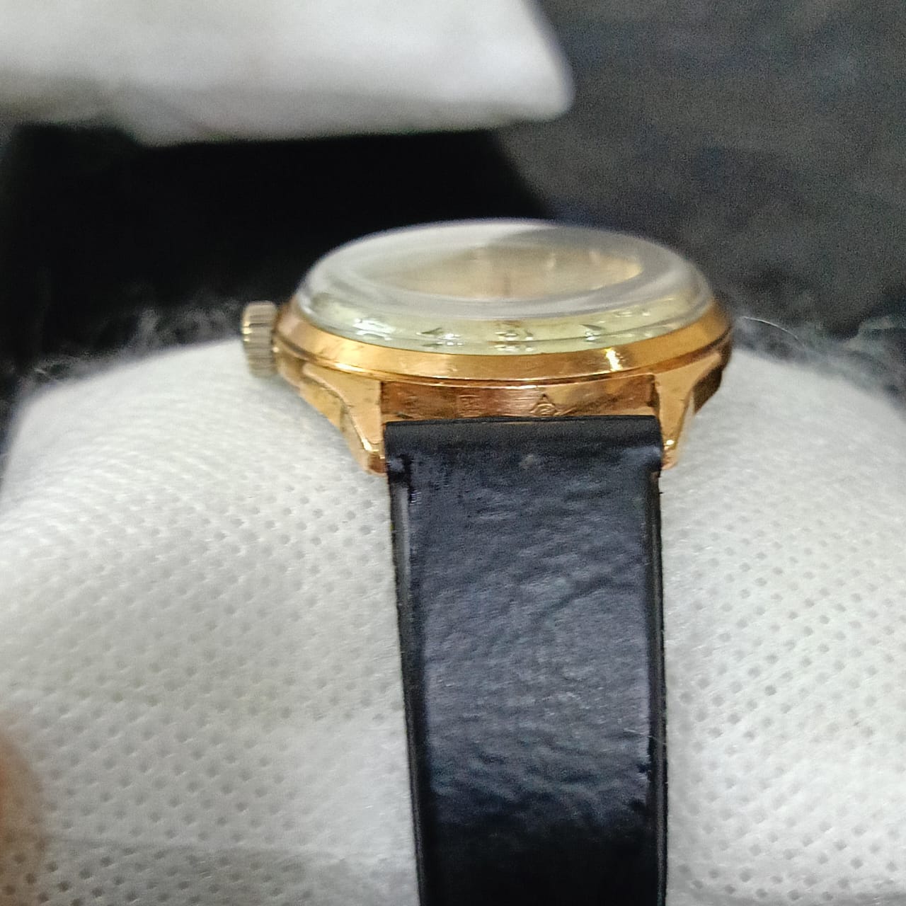 Montre lip mécanique vintage original