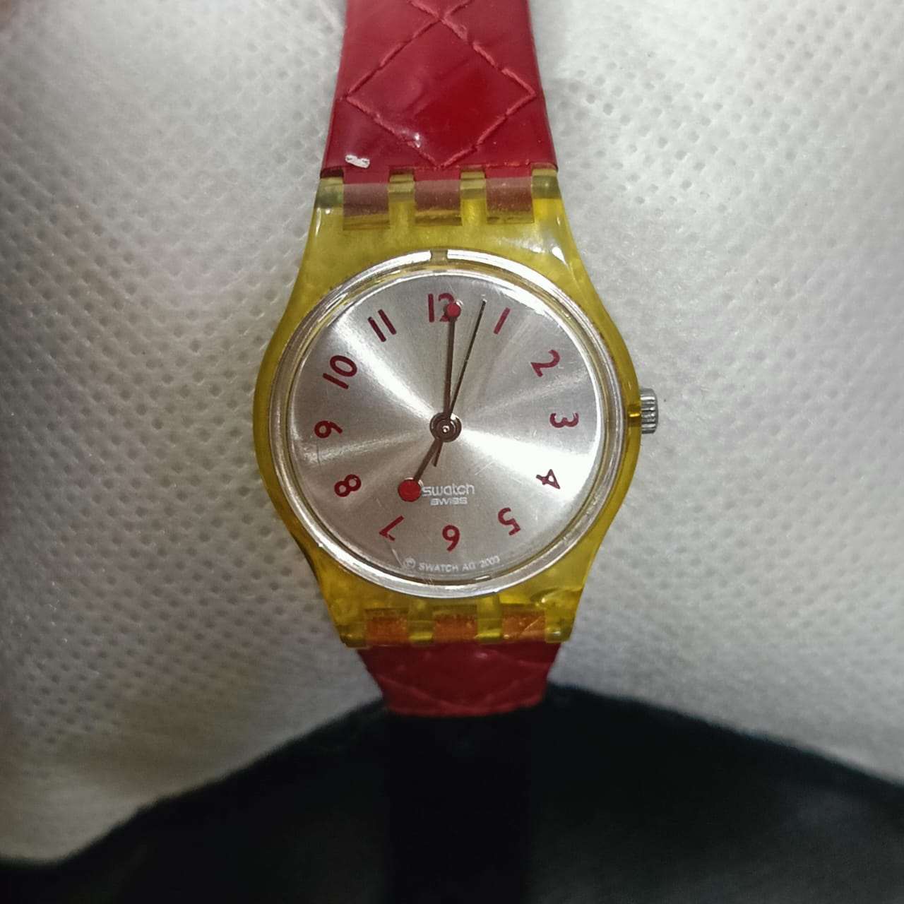 Montre swatch femme original