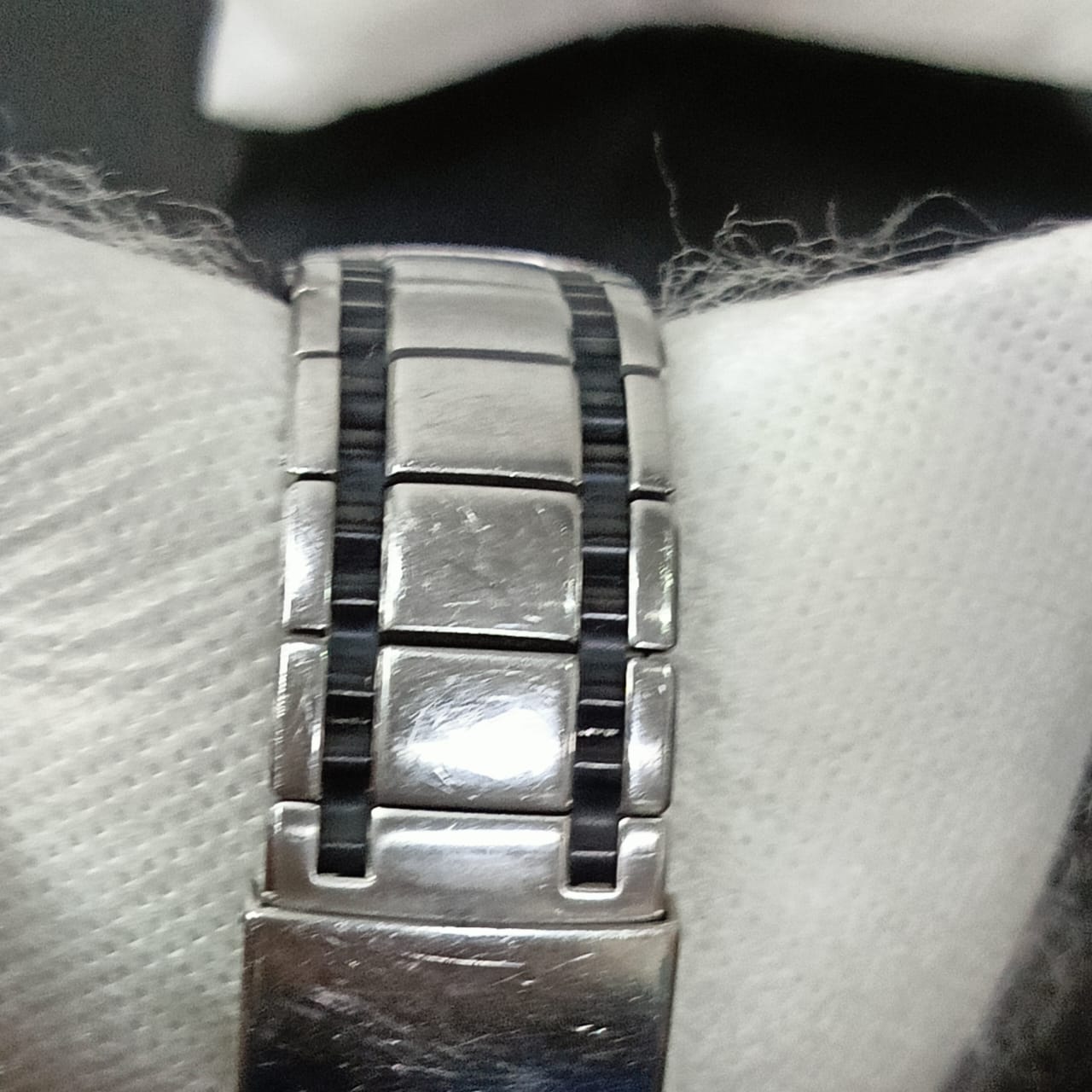 Montre Tissot chronographe Quartz original et saphir