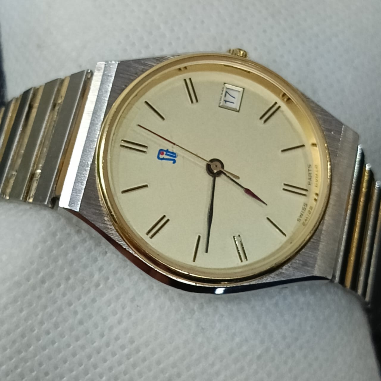 Montre suisse Quartz original