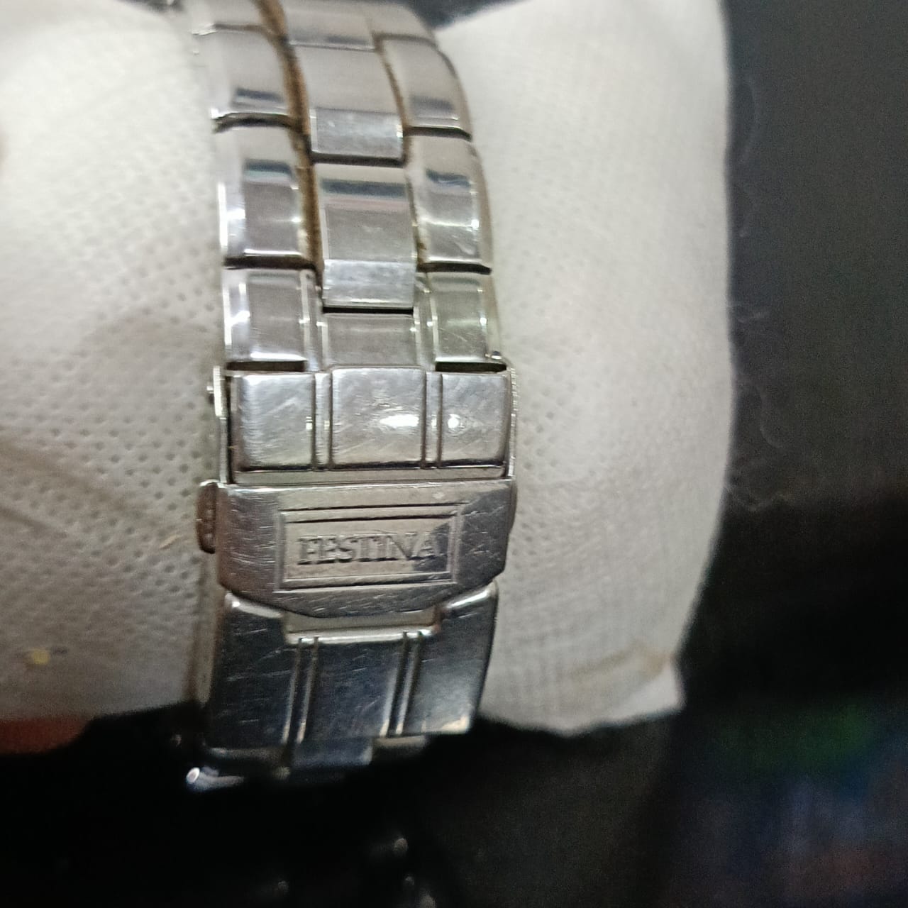 Montre Festina homme acier original