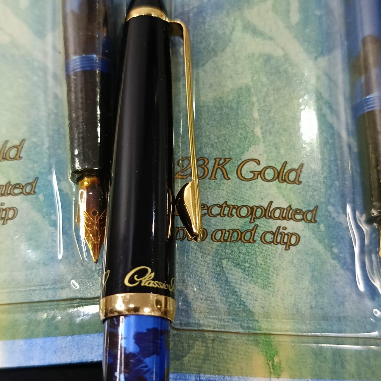 03 stylo plume plaqué or 23k neuf