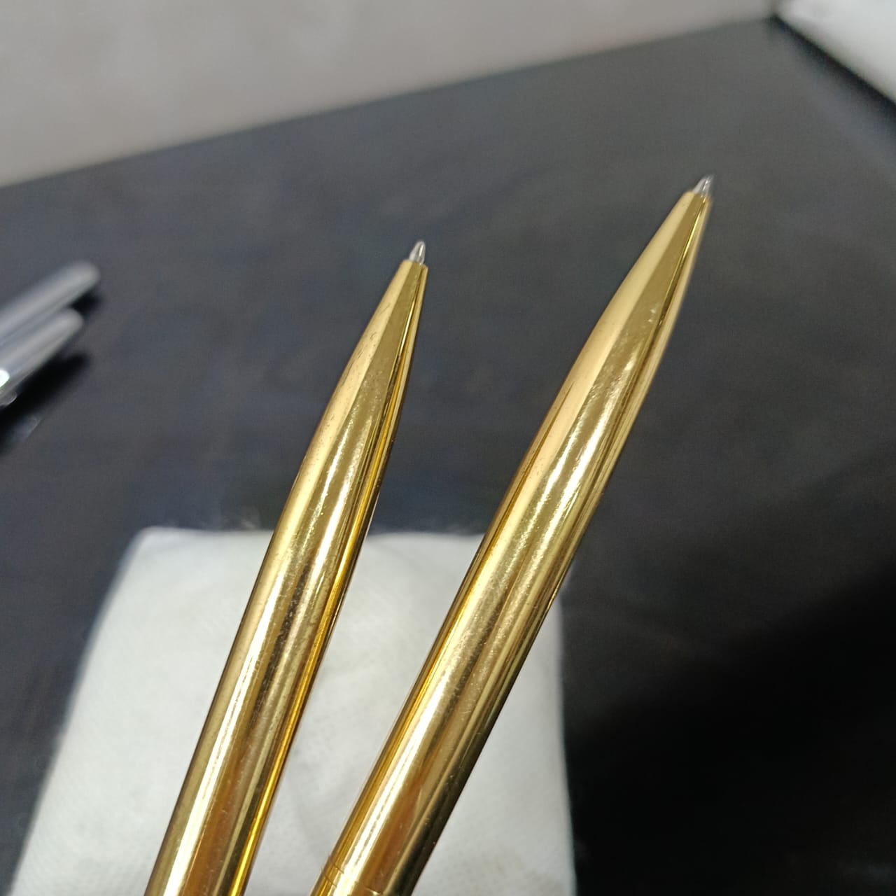 02 stylo plaqué or
