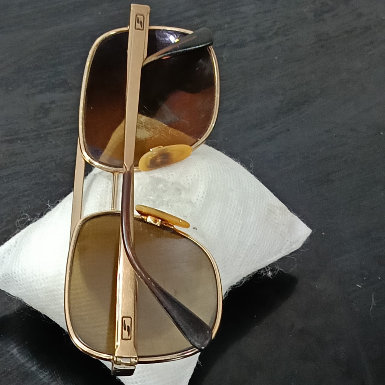 Cadre du lunette plaqué or vintage original