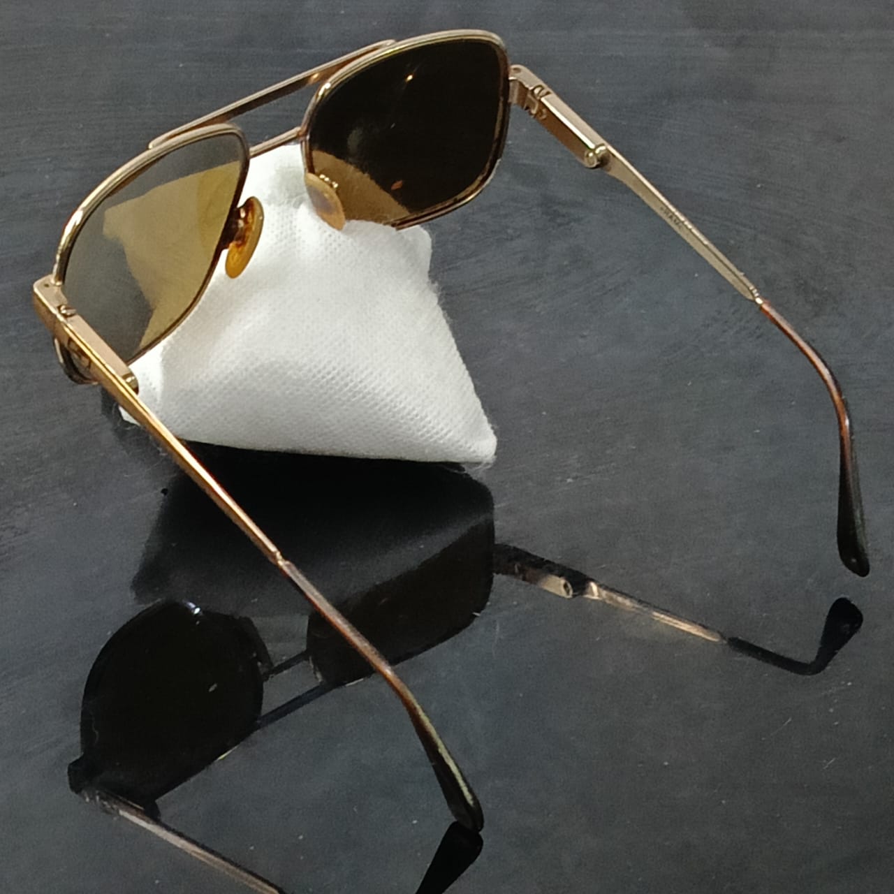 Cadre du lunette plaqué or vintage original