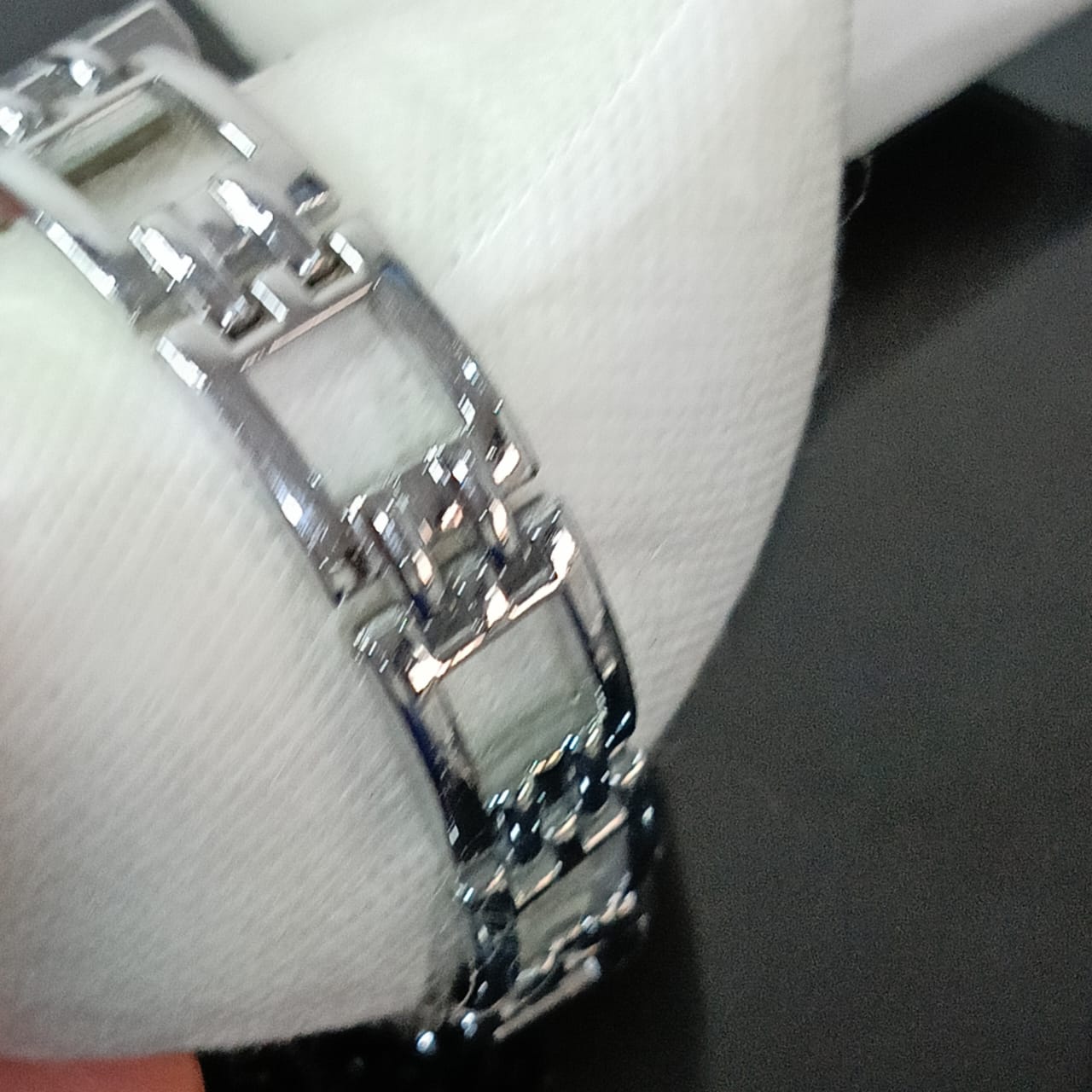 Montre BK femme original Quartz plaqué or blanc