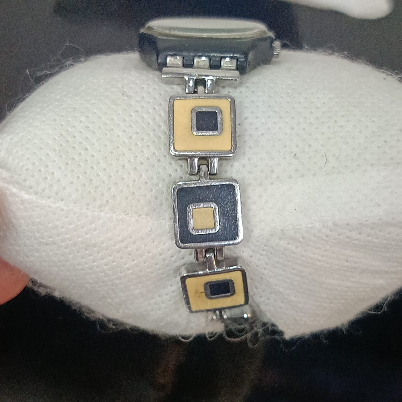 Montre swatch femme original Quartz