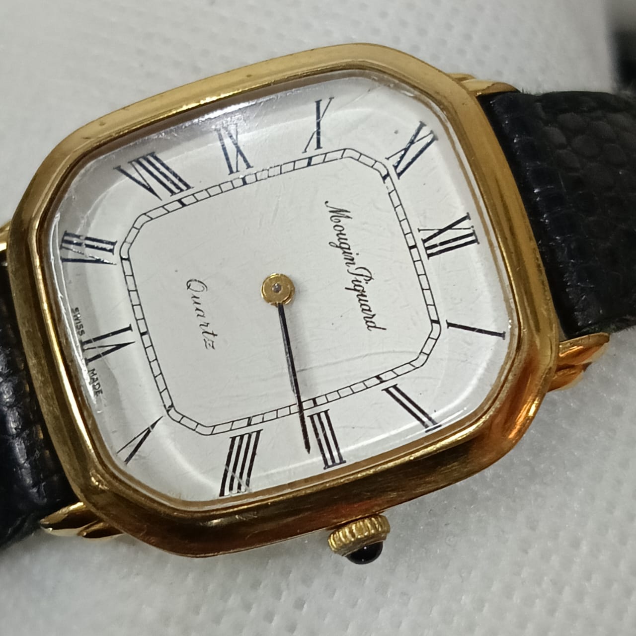 Montre mougin piquard plaqué or vintage original Quartz