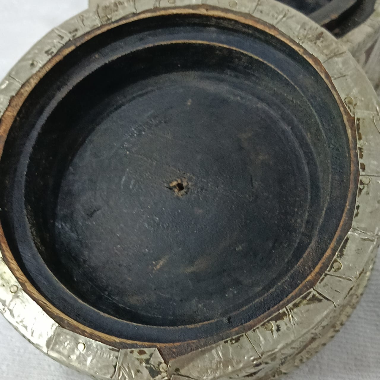 علبة مجوهرات قديمة جدا تحفة