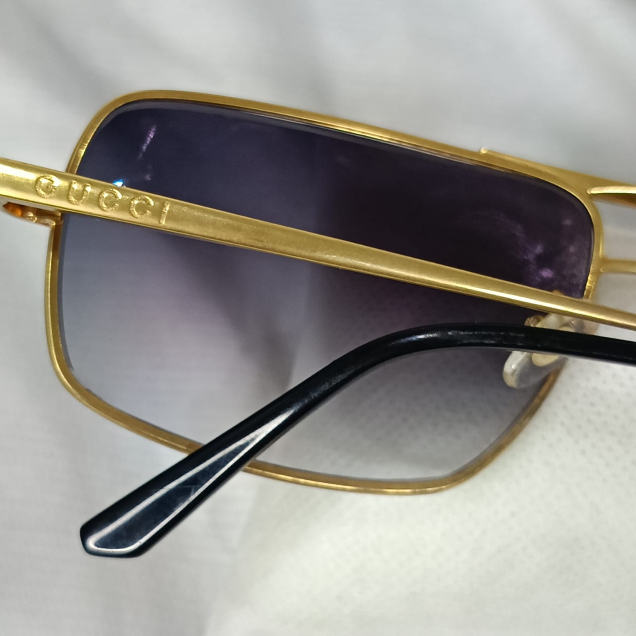 Lunette Gucci homme original en plaqué or