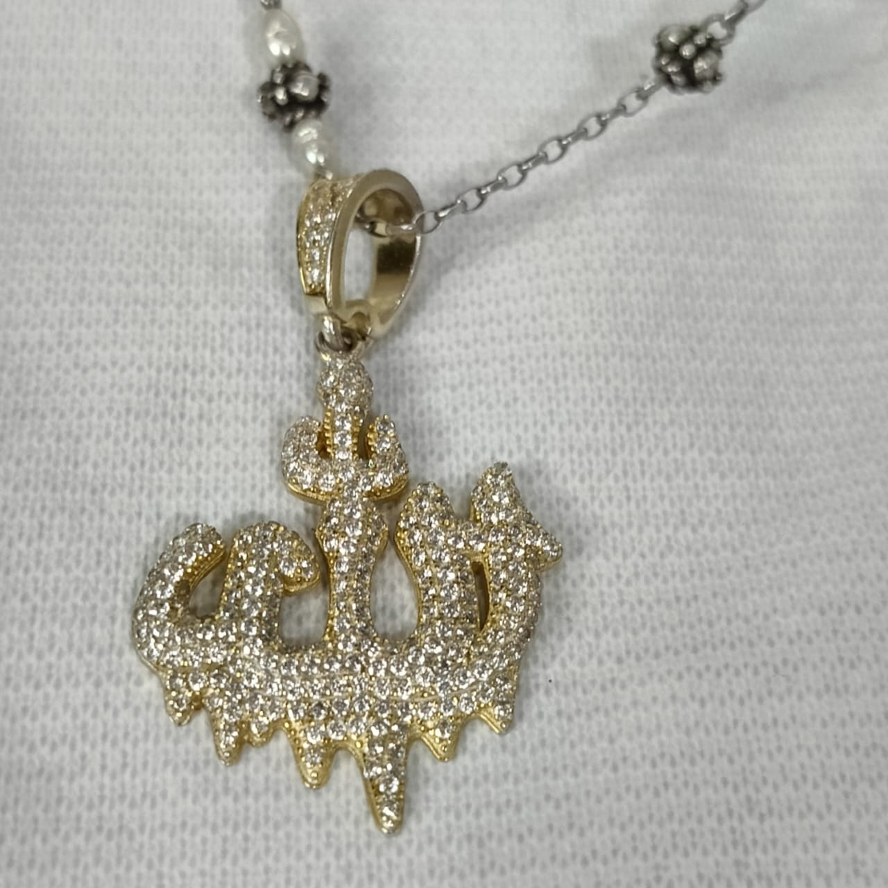 سلسلة فضة تحفة بحجر جوهر طبيعي