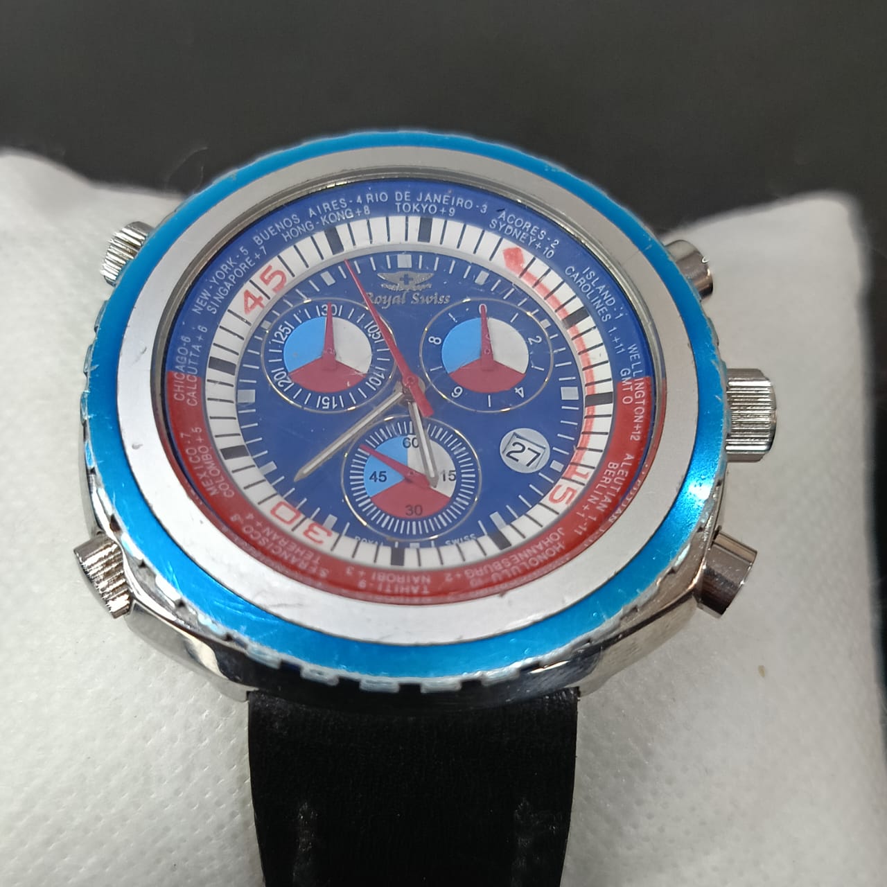 Montre royal suiss chronographe Quartz original